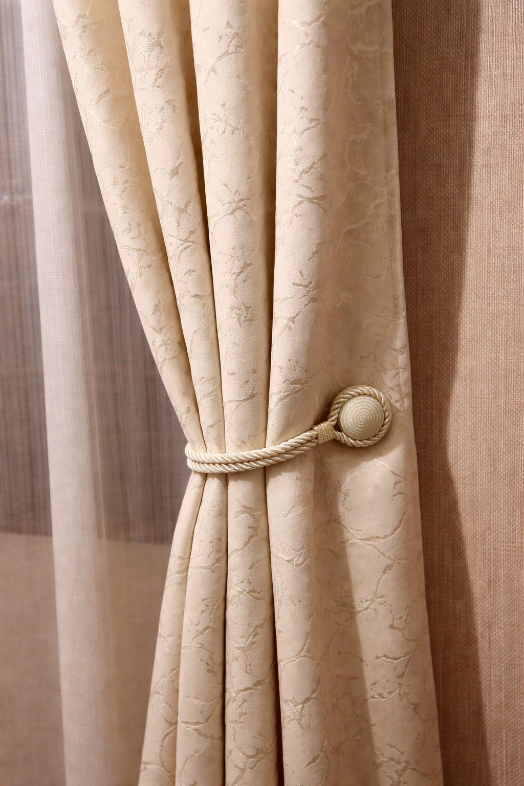 rideaux et cache-rideau coupé (3 pièces)